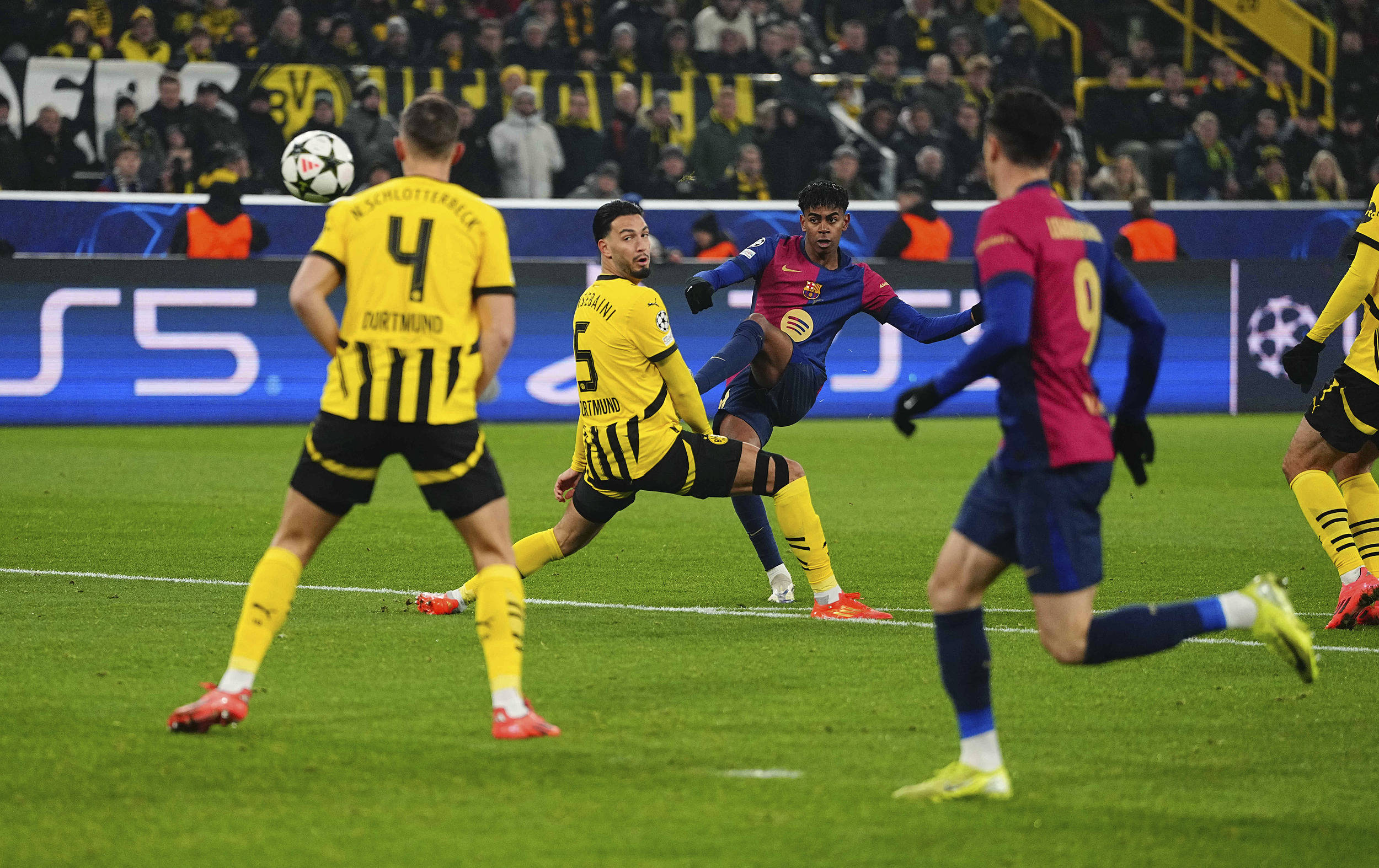 9game-赛地聚焦：欧冠今夜热度飙升，马赛远射贴柱，气氛紧张，心理建设被强调-9game